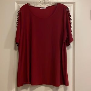 SOLD *not torrid but similar in style* Burgundy mid-length cutout short sleeve